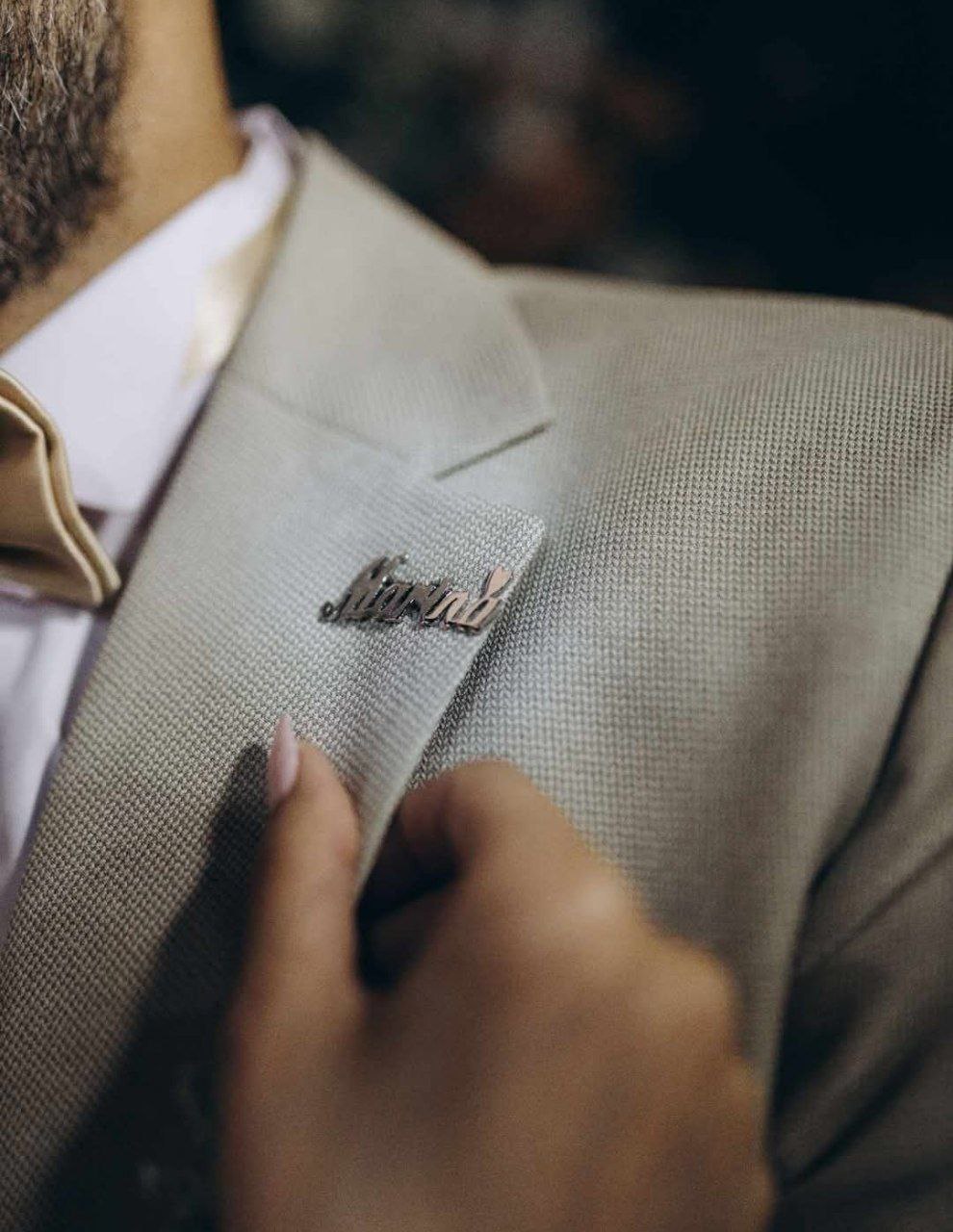 suit pin